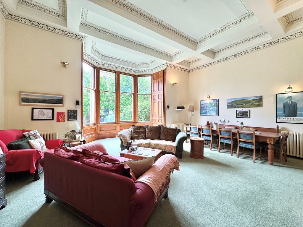 3 bed property for saleShalimar Wing, Racecourse View, Ayr KA7 photo 5