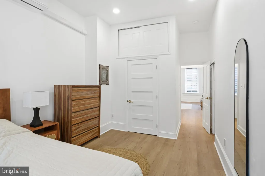 Additional image 21 of 313 C Street SE, Washington, DC 20003