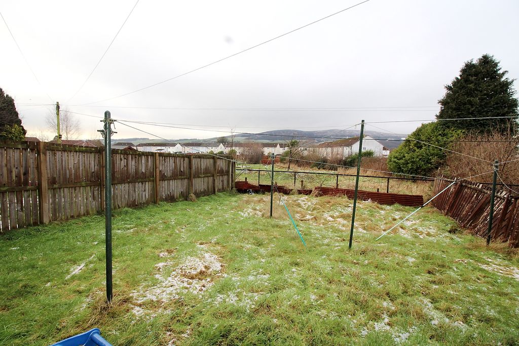 Additional image 15 of 3 bed flat for saleNorthfield Road, Bonhill, Alexandria G83