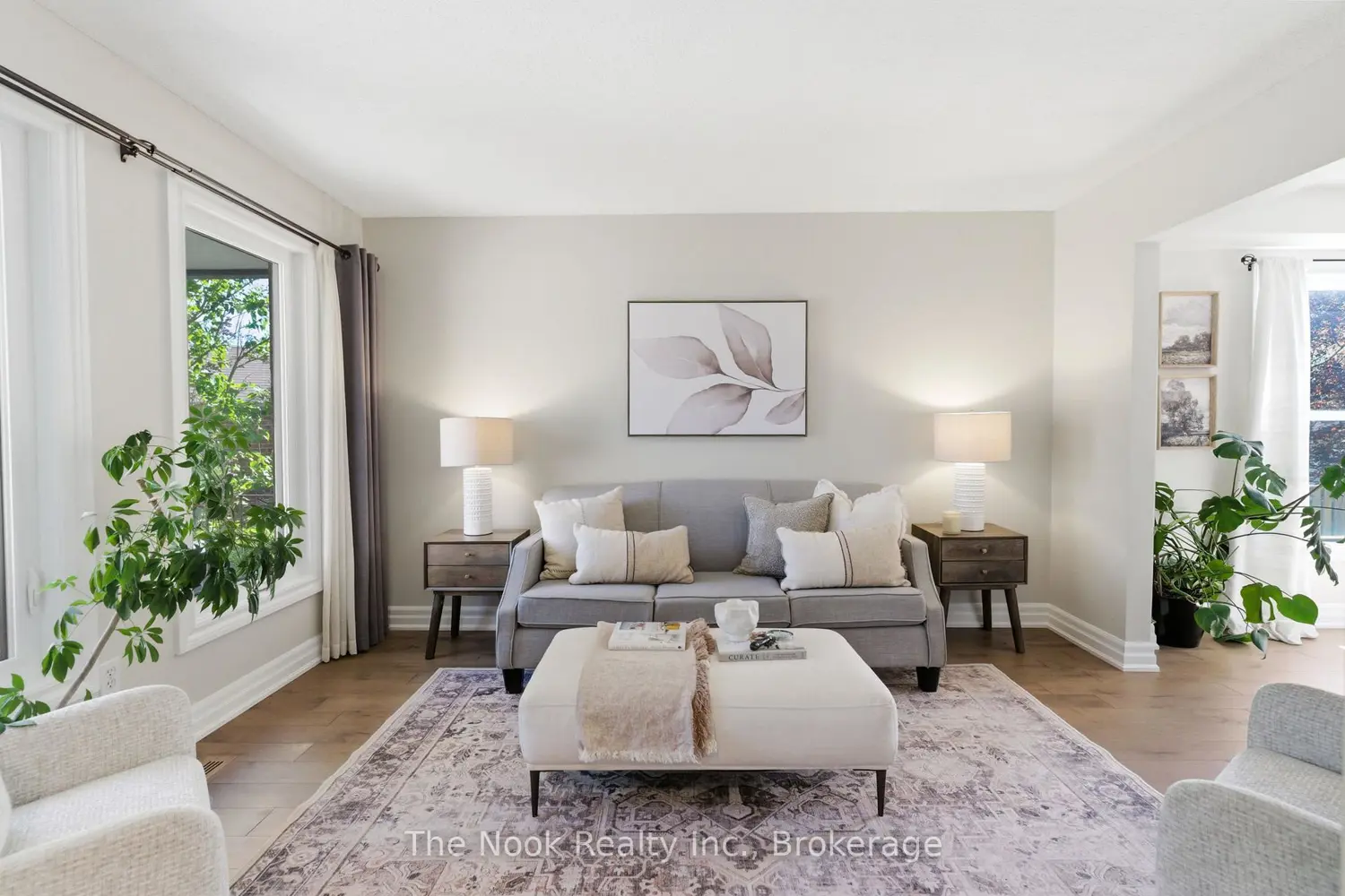 15 Stanford Crescent photo 2