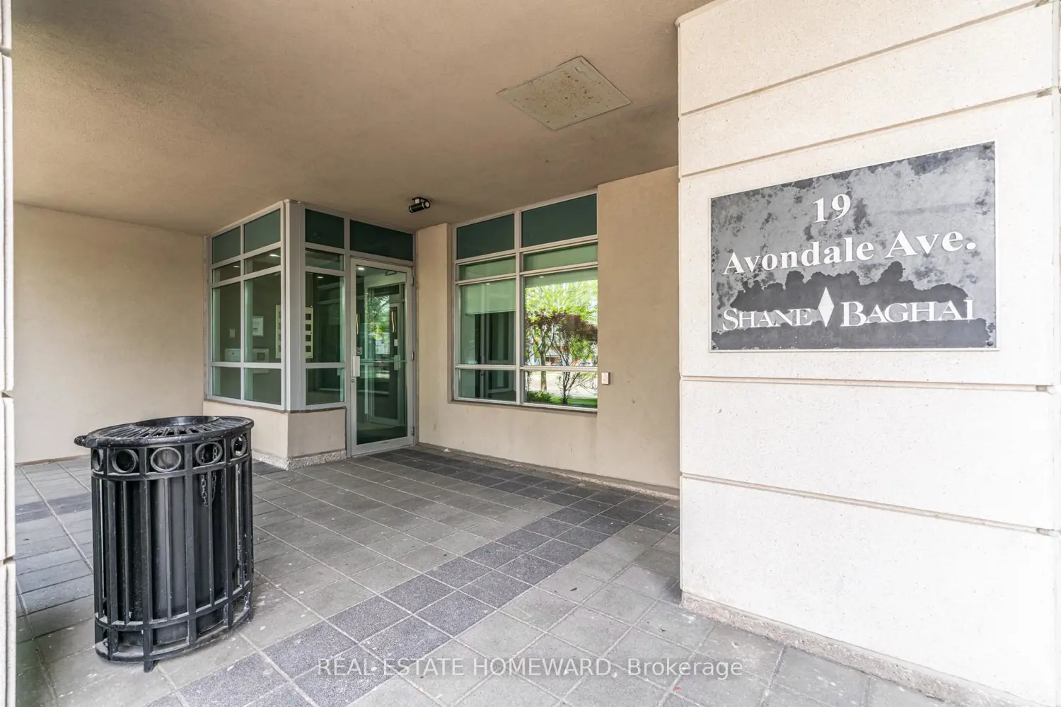 19 Avondale Avenue Up01 photo 3