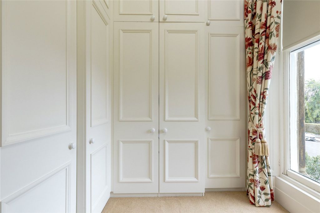 Additional image 13 of 6 bed semi-detached house for saleLauder Road, Grange, Edinburgh EH9