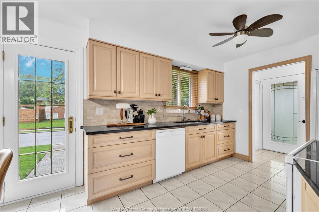 Additional image 6 of 10515 Mulberry , Windsor, ON, N8R1H7