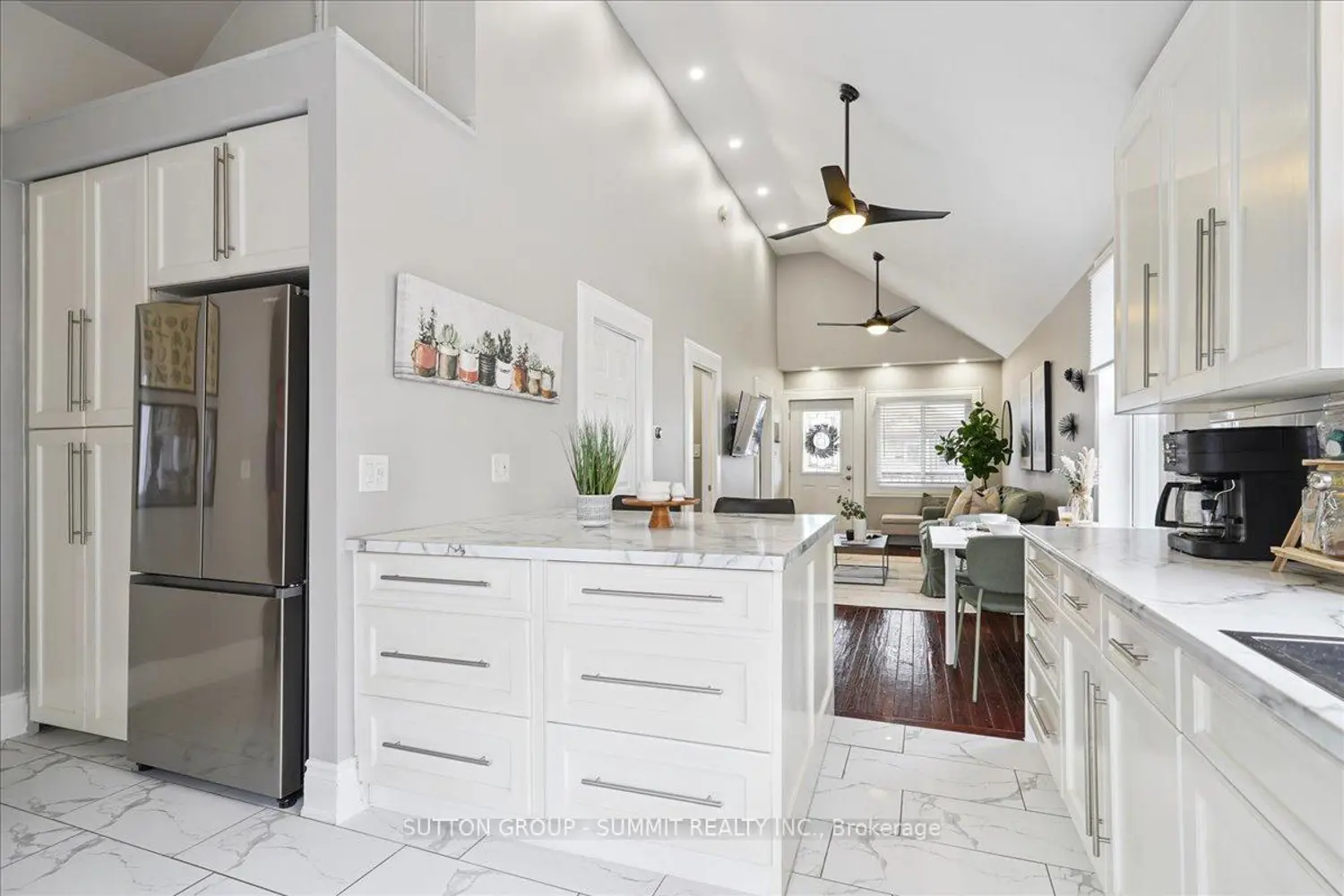 Additional image 8 of 32 Allan Avenue