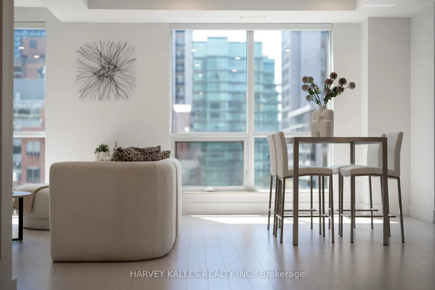 10 Bellair Street 603 photo 5