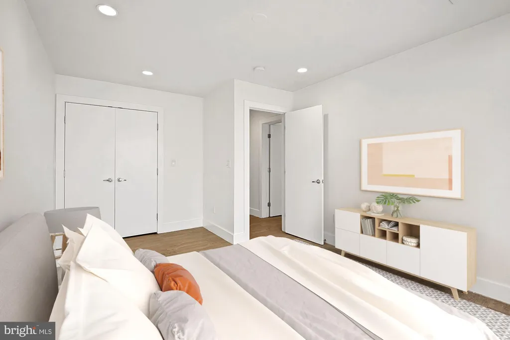 Additional image 9 of 1355 Oak Street NW Unit 2, Washington, DC 20010