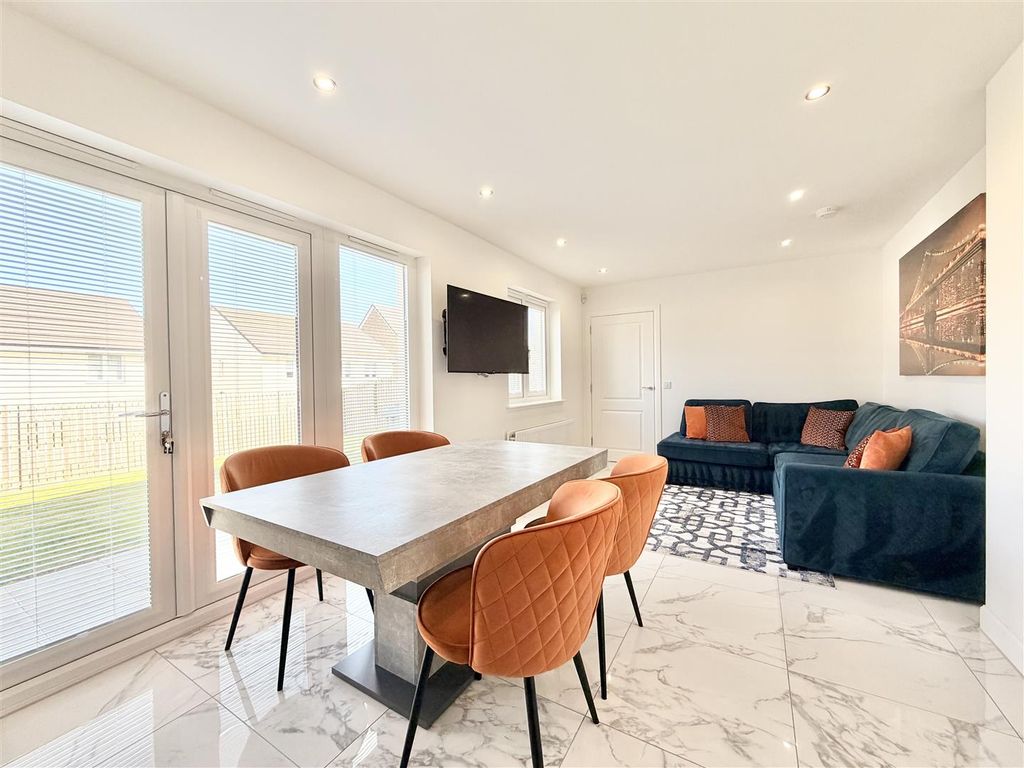 Additional image 6 of 5 bed detached house for saleJersey Lane, Hamilton ML3