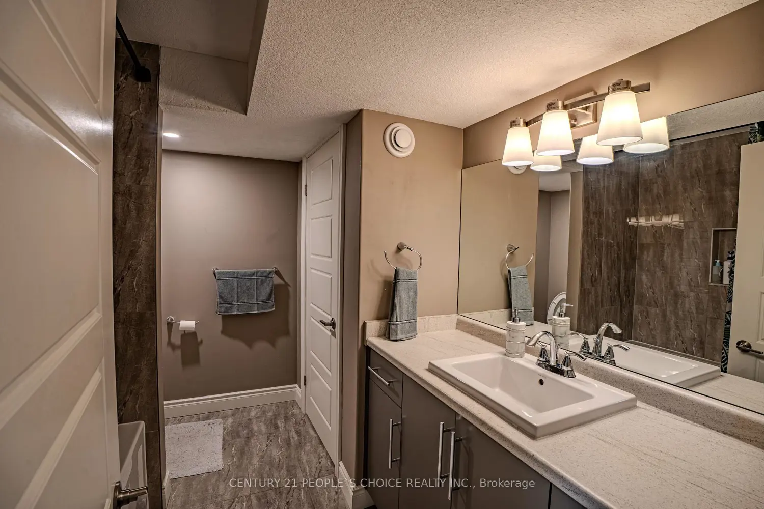Additional image 16 of 1034 Melsetter Way