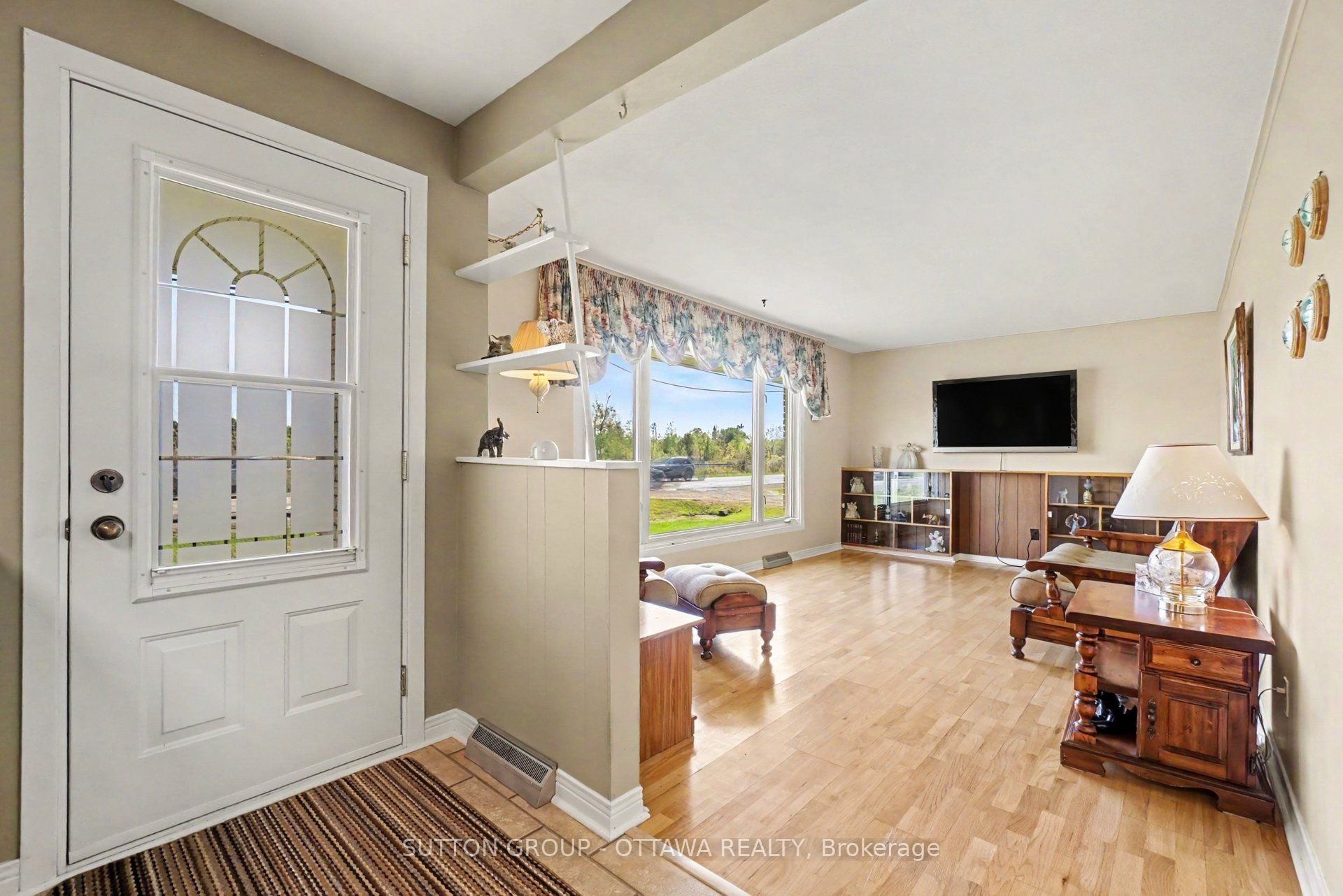 Additional image 4 of 6573 Russell Road, Ottawa, ON, K0A 1K0