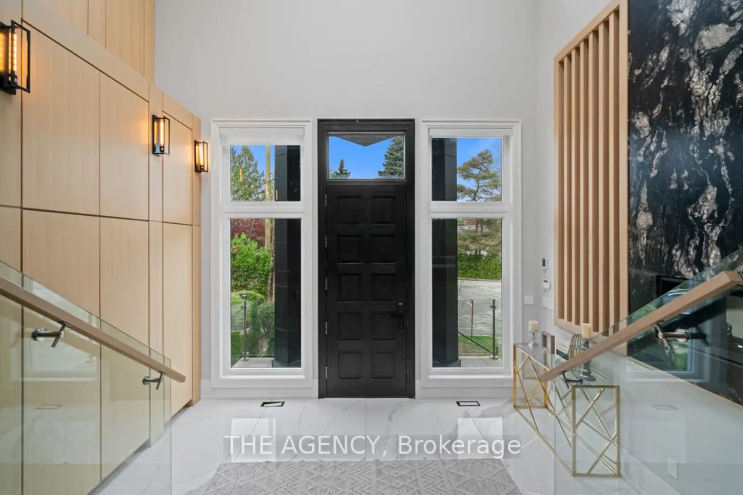 8 Frivick Court photo 2