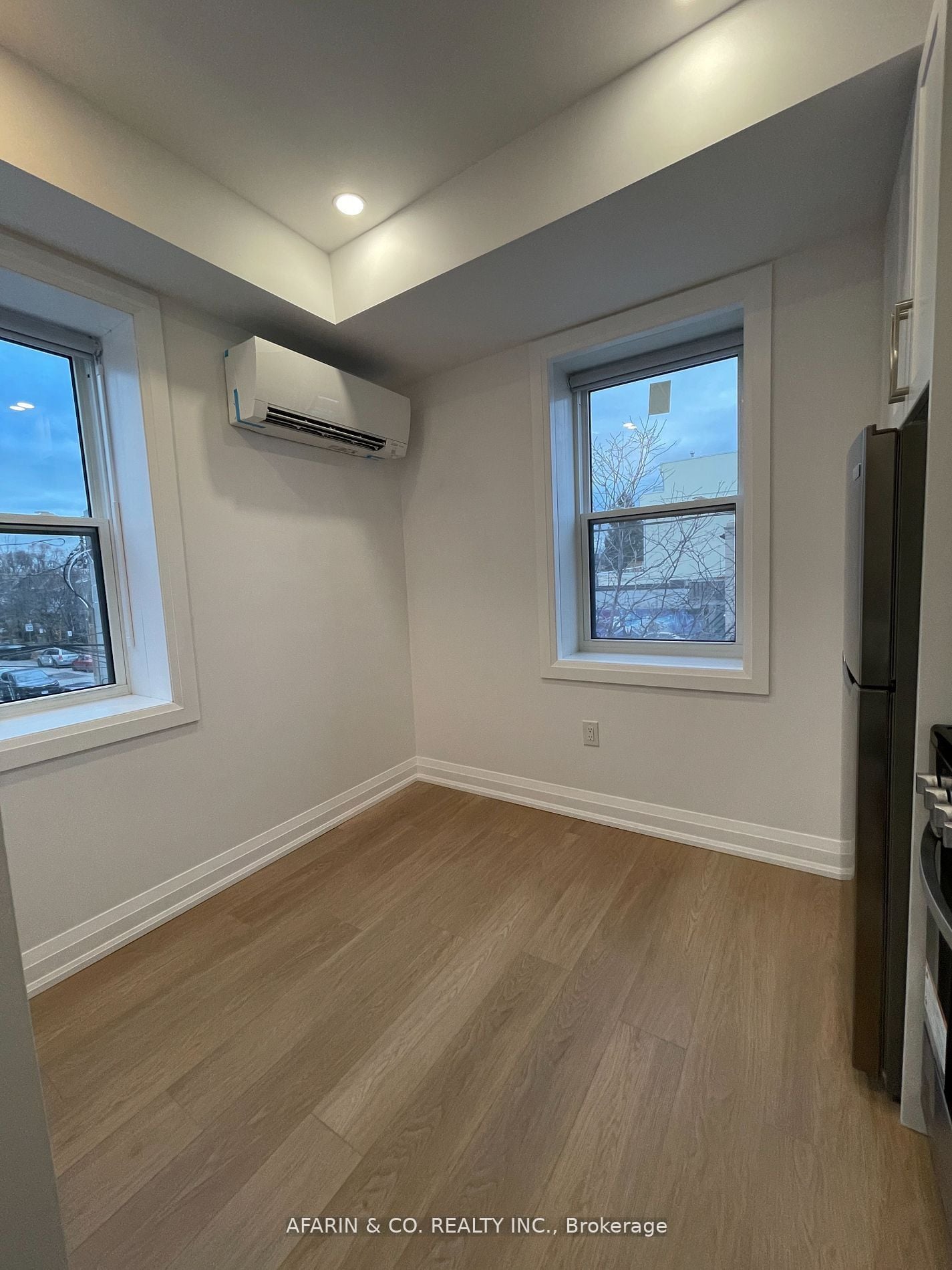 Additional image 4 of Unit 3-79 Cedarvale Avenue, Toronto, ON, M4C 4J6