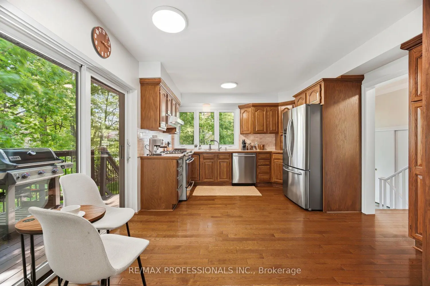 10 Cosway Court photo 5