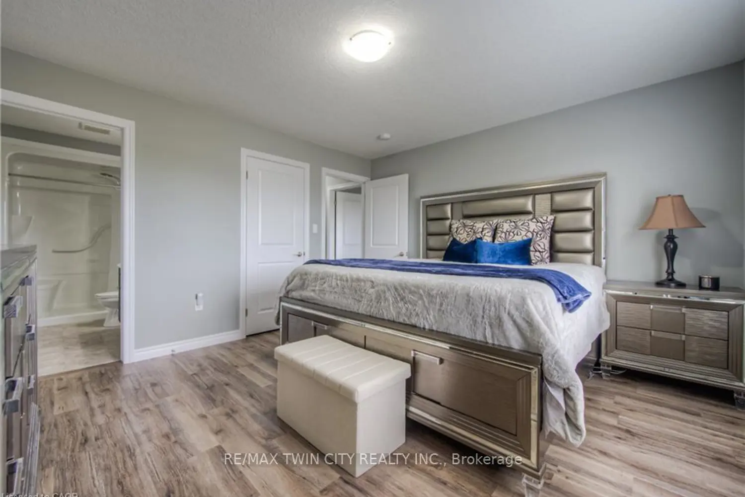Additional image 13 of 741 Hollinger Avenue