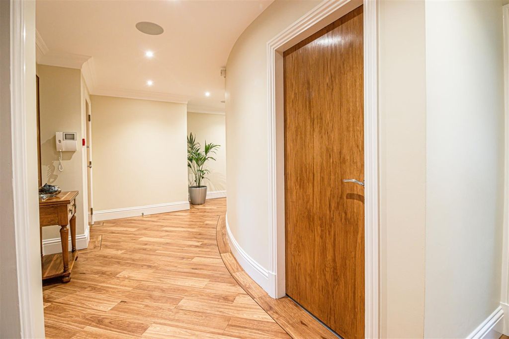 Additional image 28 of 3 bed flat for saleCambridge Road, Southport, Merseyside PR9