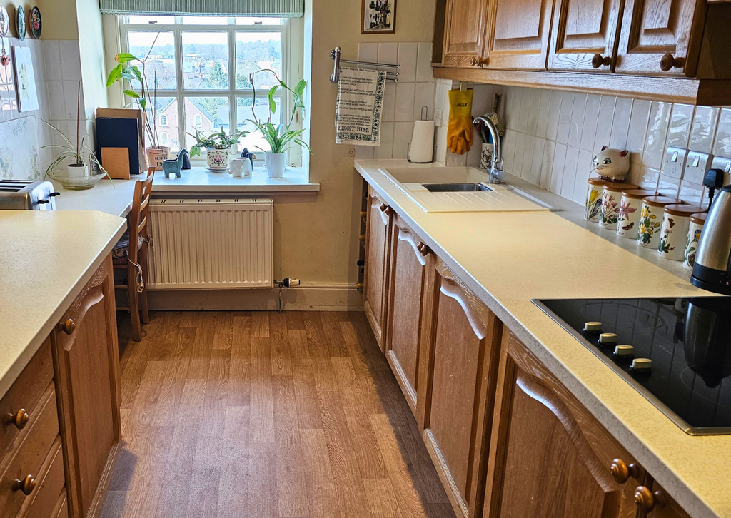 Additional image 6 of 2 bed flat for saleCrane Bridge Road, Salisbury SP2