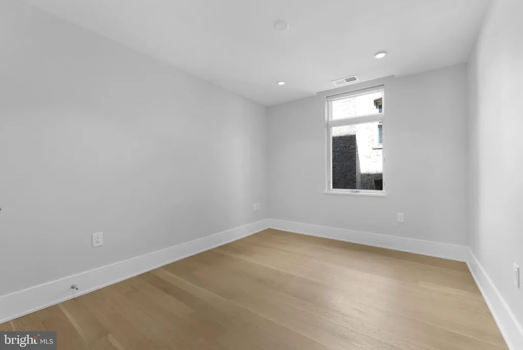 Additional image 18 of 2225 California Street NW Unit 302, Washington, DC 20008