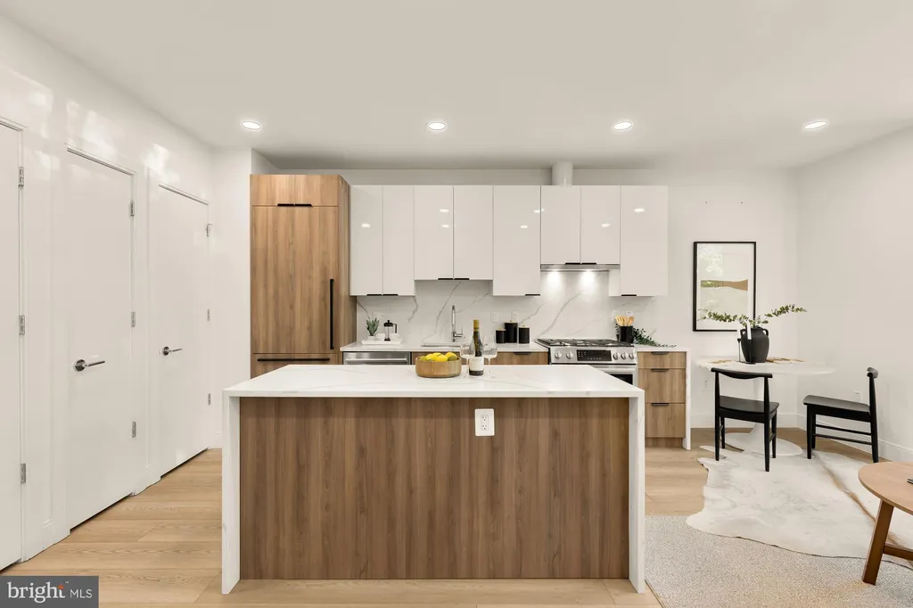 Additional image 6 of 4111 Connecticut Avenue NW Unit 302, Washington, DC 20008