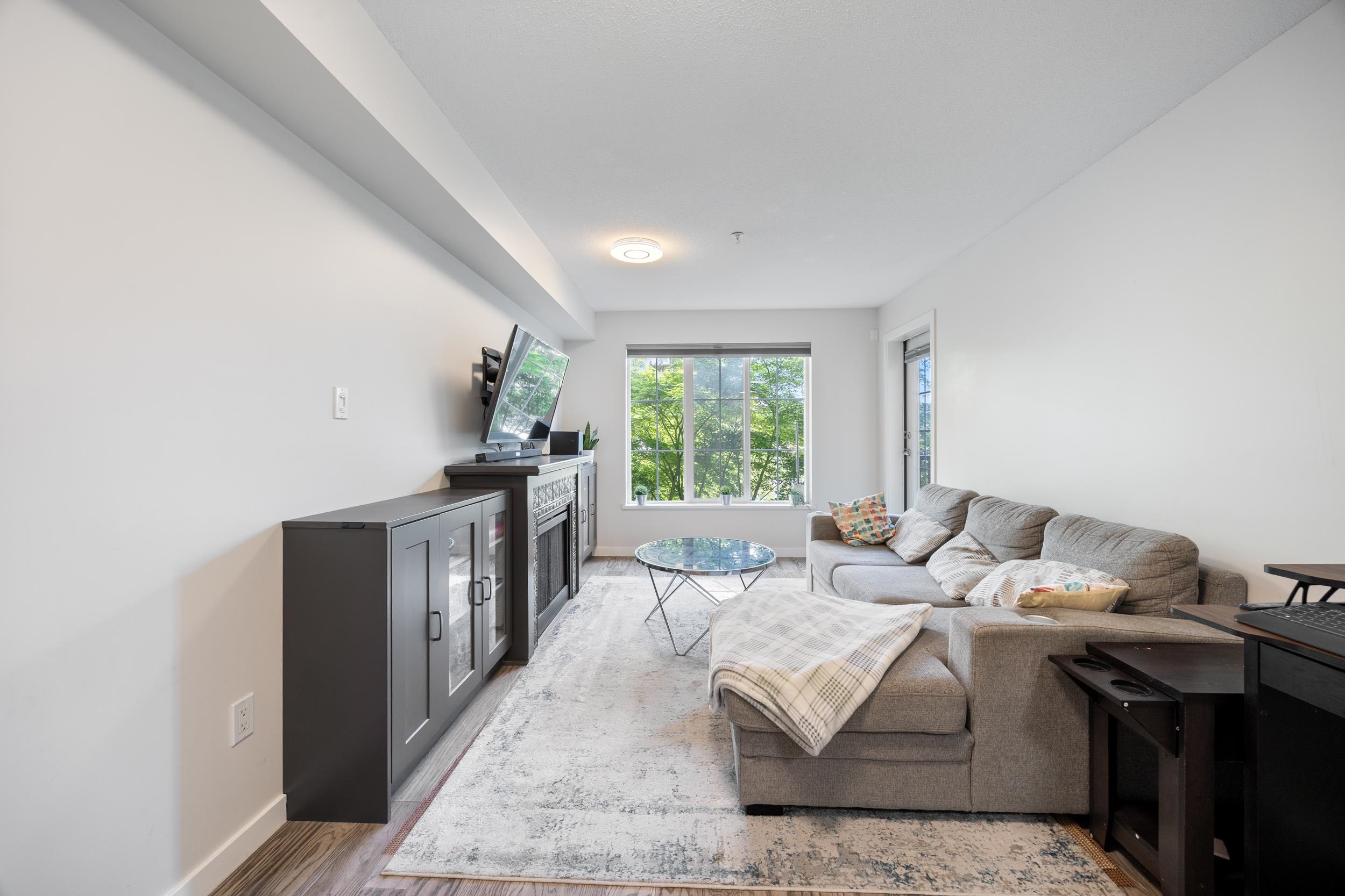 Additional image 4 of 207-14877 100 Avenue, Surrey, BC, V3R 3H1