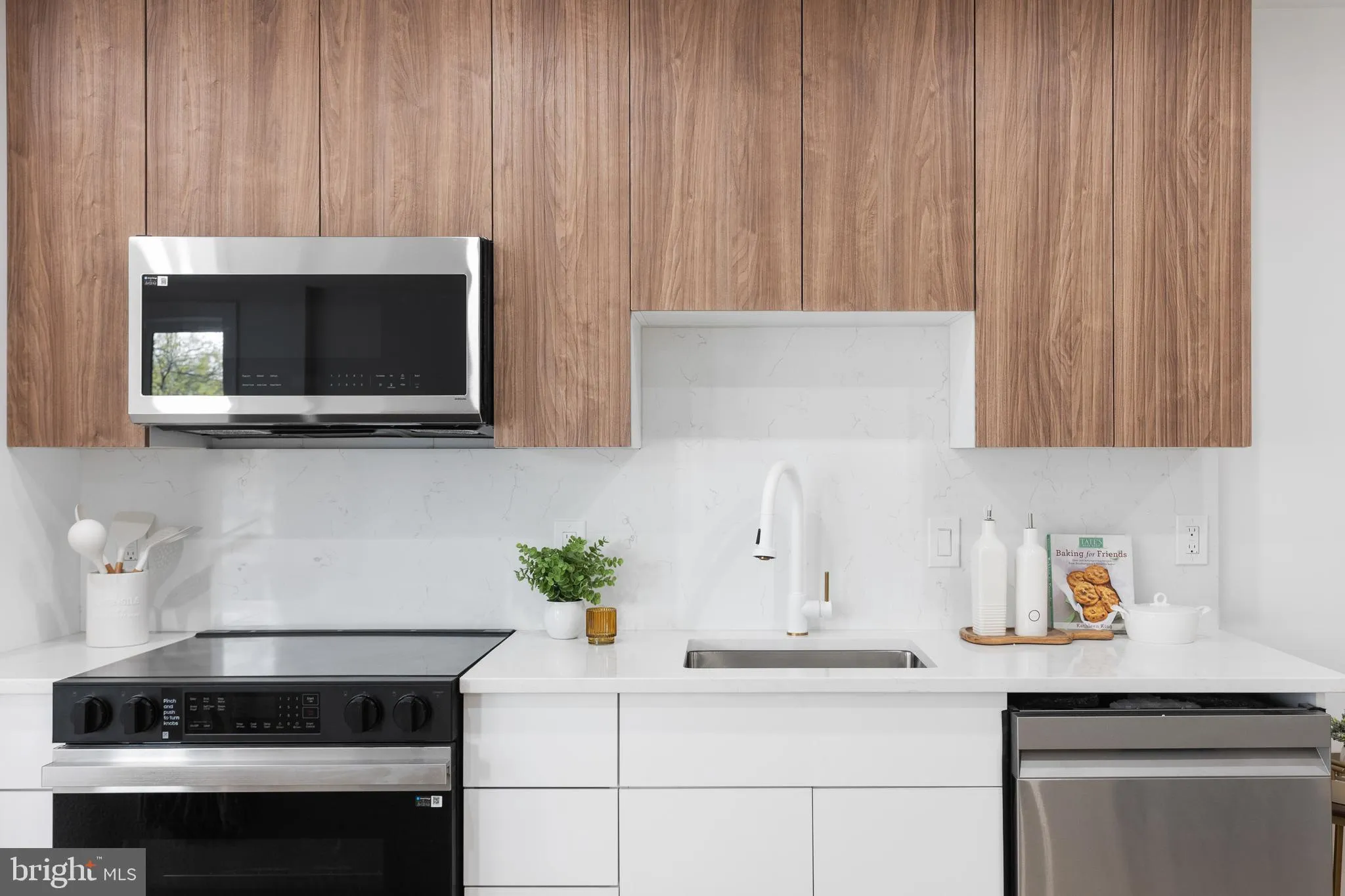 Additional image 20 of 1124 Florida Avenue NE Unit 301, Washington, DC 20002