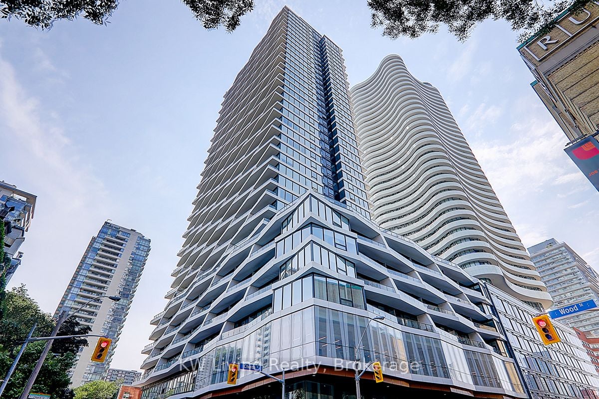 4311-85 Wood Street, Toronto, ON, M4Y 0E8