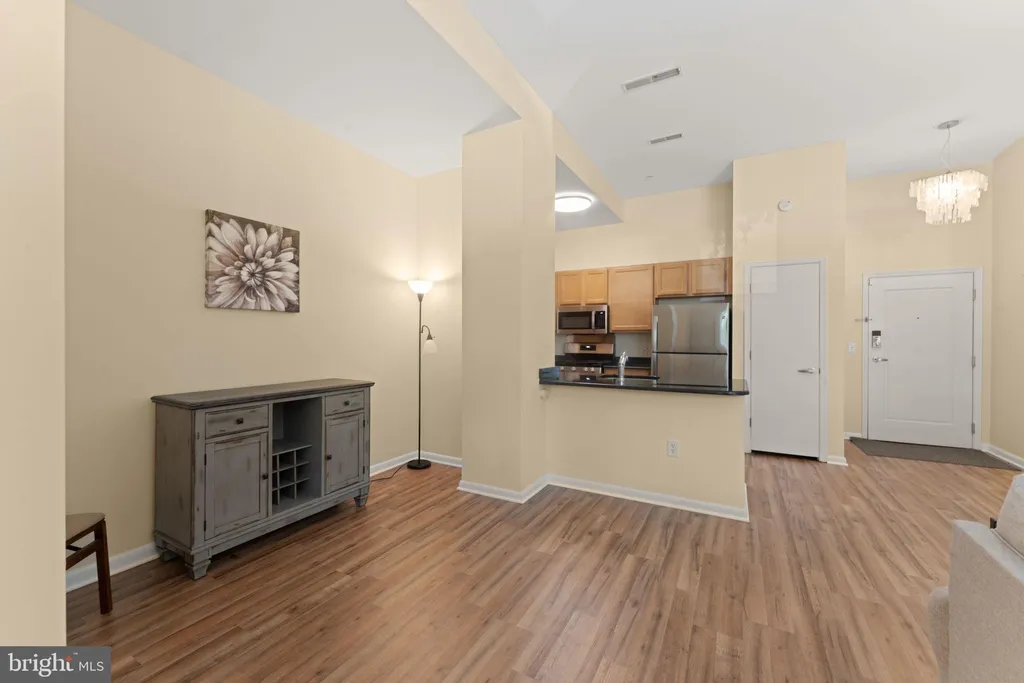 Additional image 15 of 355 I Street SW Unit S104, Washington, DC 20024
