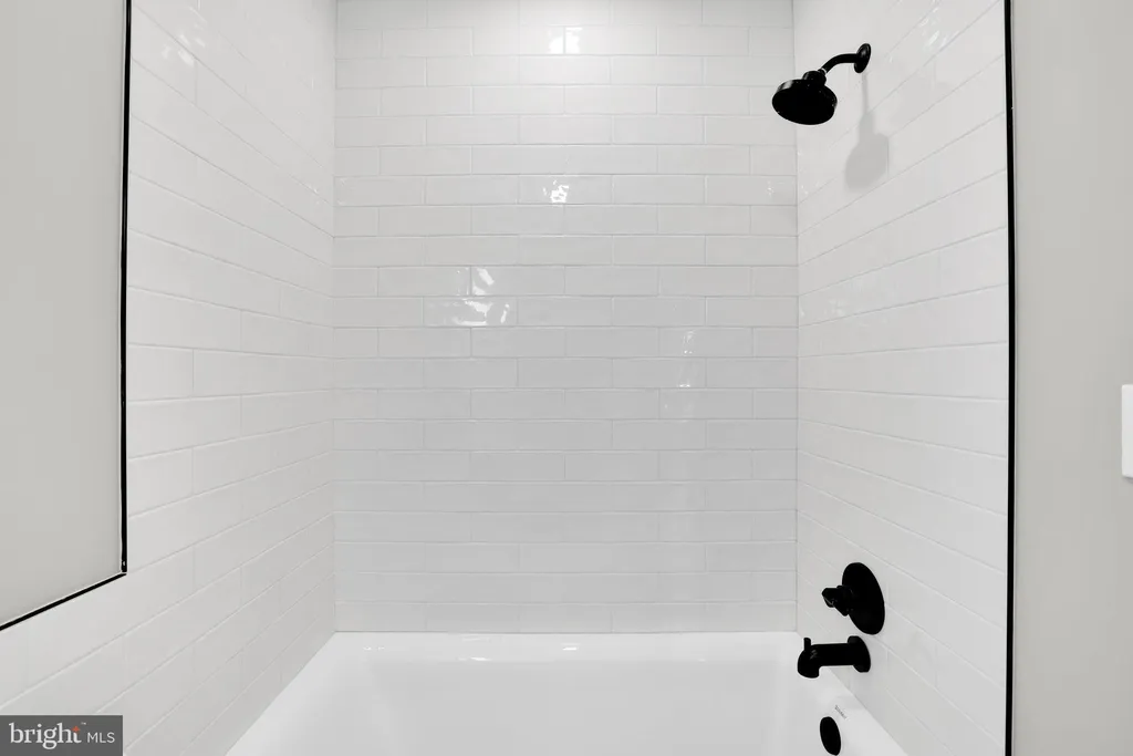 Additional image 24 of 4019 9th Street NE Unit 2, Washington, DC 20017
