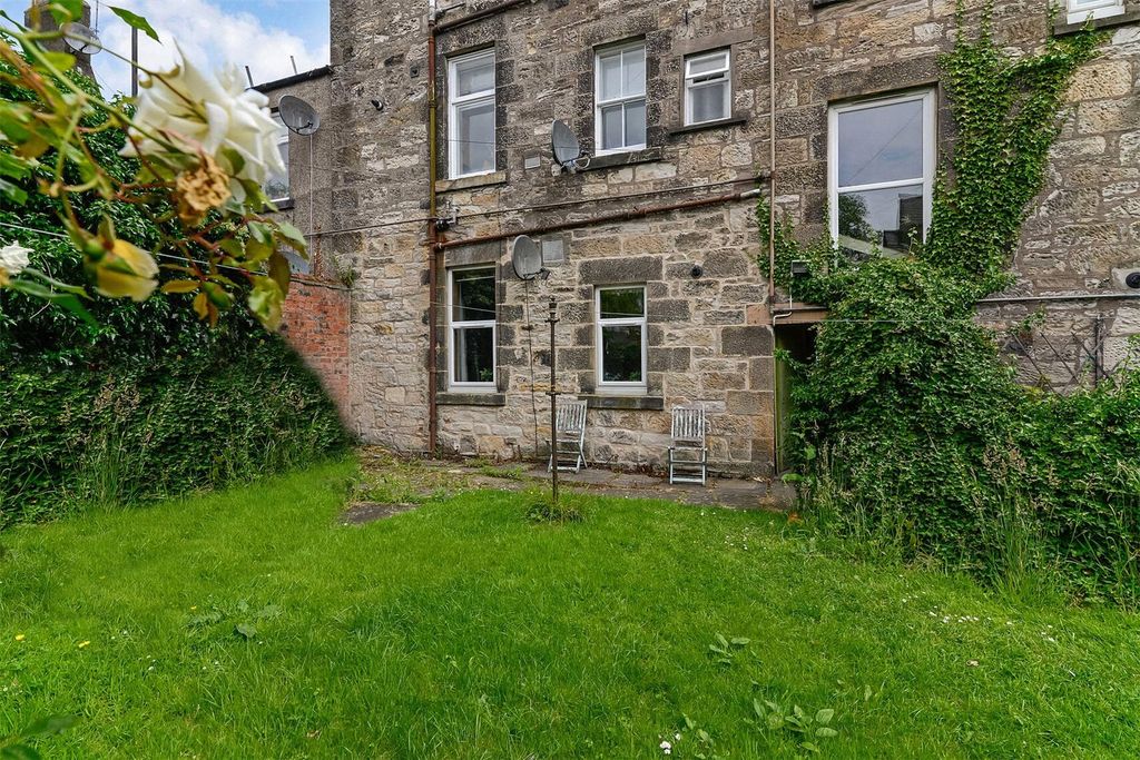 Additional image 20 of 2 bed flat for saleRonald Place, Stirling, Stirlingshire FK8