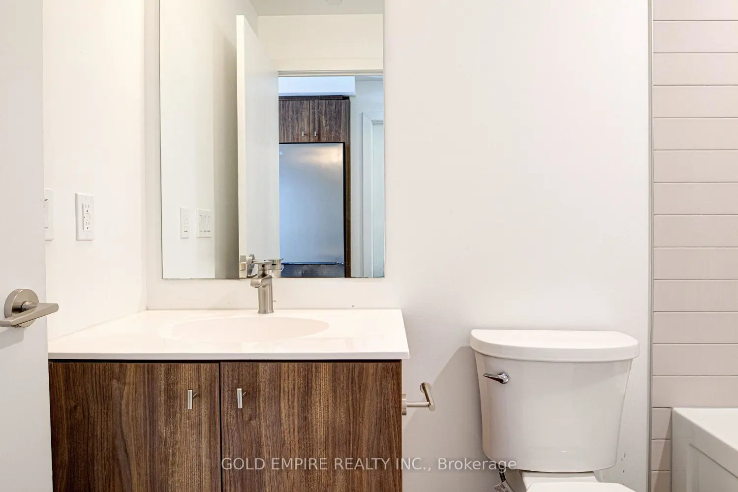 Additional image 13 of 15 Wellington Street 2905