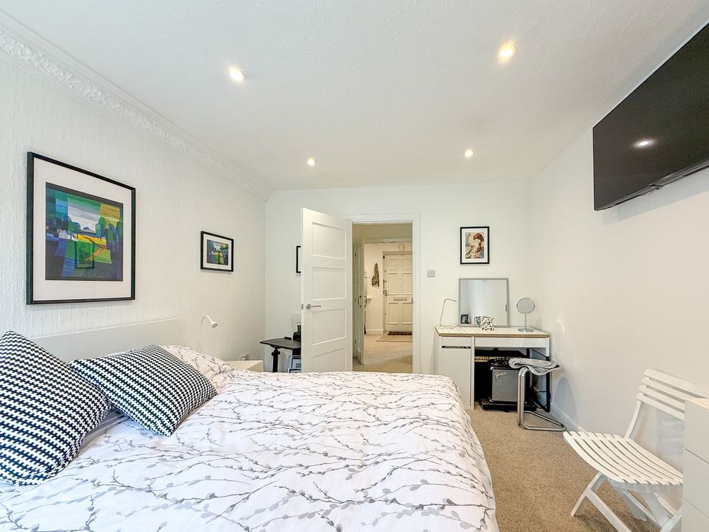 Additional image 16 of 5 bed detached house for saleHuddersfield Road, Holmfirth HD9