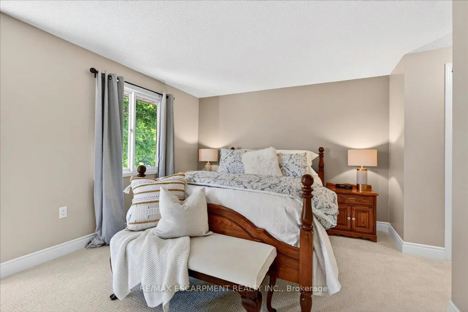 Additional image 9 of 799 Hawkins Crescent