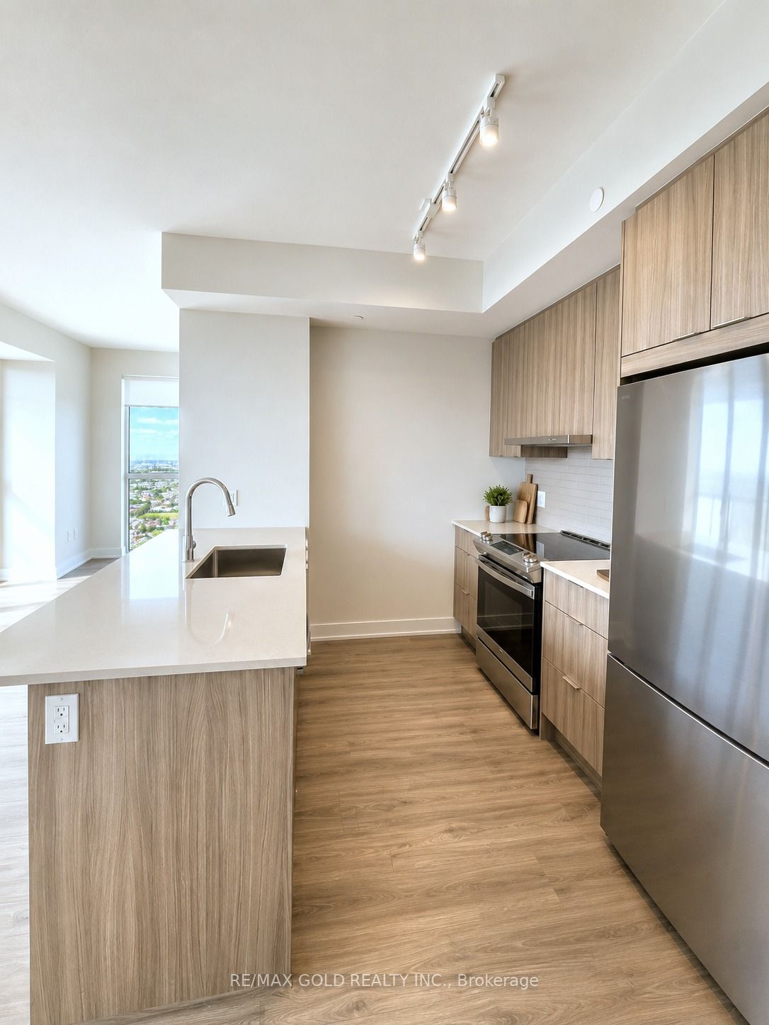 Additional image 4 of 4908-430 Square One Drive, Mississauga, ON, L5B 0L6