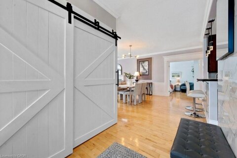 Additional image 8 of 4-341 George Street N, Cambridge, ON, N1S 4X7