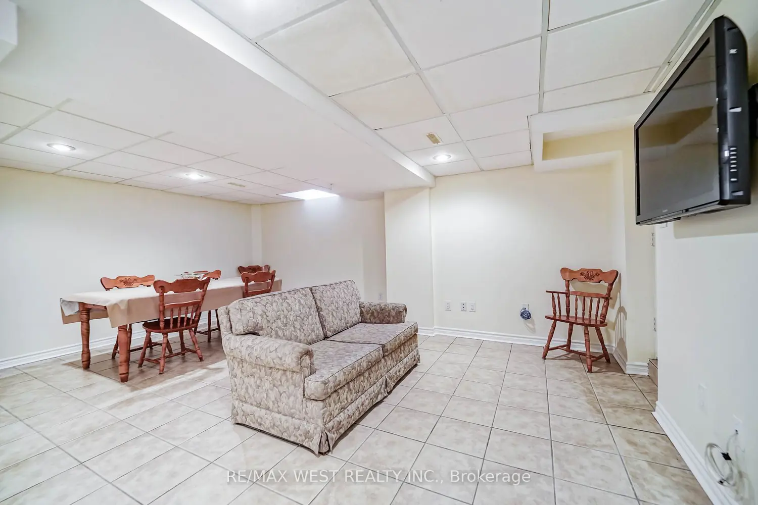 Additional image 16 of 39 Sylwood Crescent