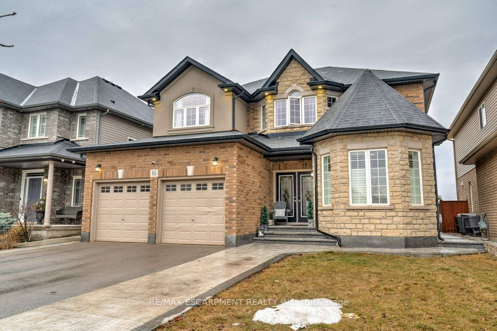 Additional image 4 of MAIN-85 Showcase Drive, Hamilton, ON, L0R 1P0