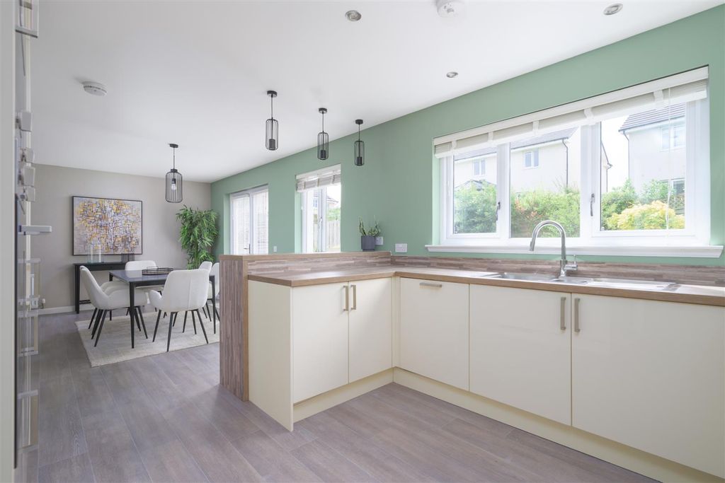 Additional image 8 of 4 bed detached house for saleEagle Avenue, Auchterarder PH3