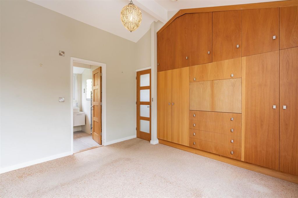Additional image 10 of 2 bed semi-detached bungalow for saleKnights Croft, New Ash Green DA3