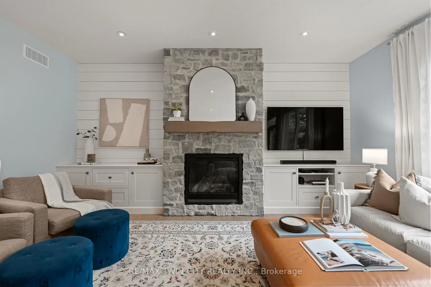 Additional image 8 of 303 Castlefield Avenue