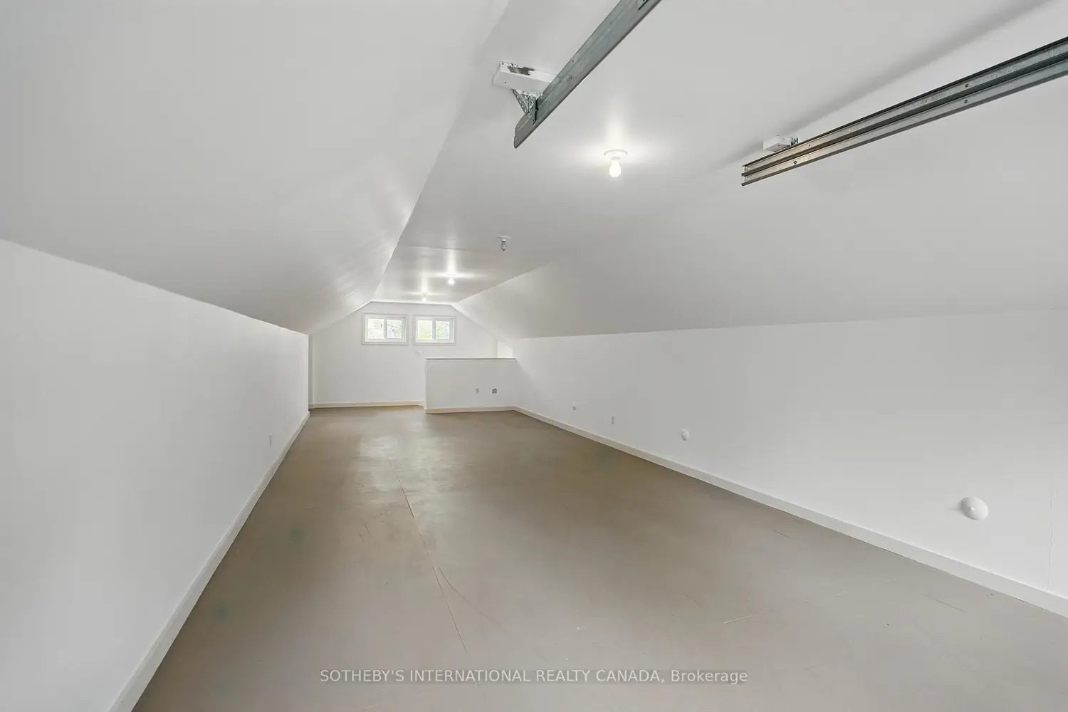 Additional image 14 of 1074 Cooks Road