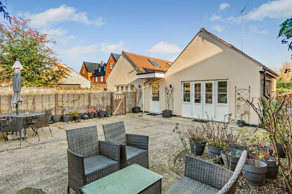 Additional image 20 of 9 bed detached house for saleVictoria Road, Cirencester, Gloucestershire GL7