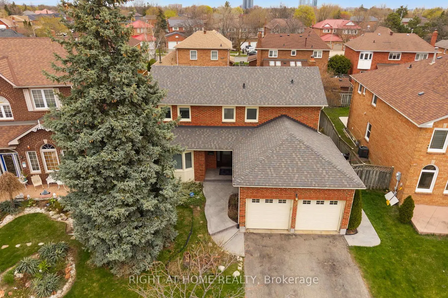 72 Brydon Crescent