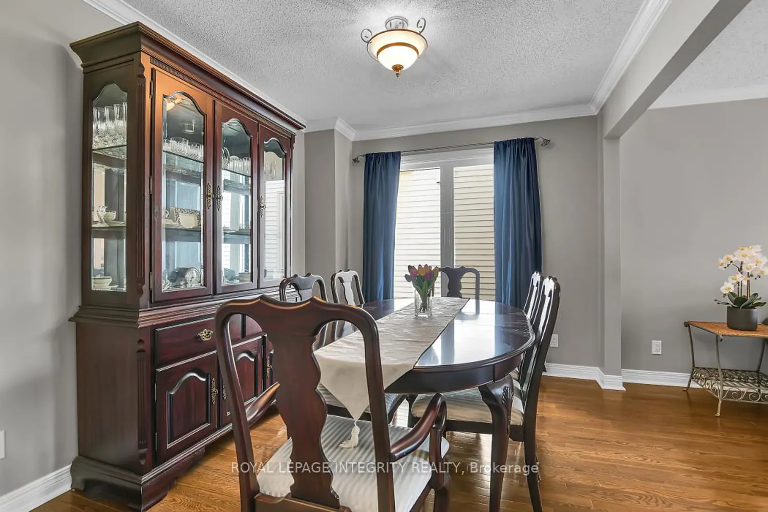 97 Grenadier Way photo 4