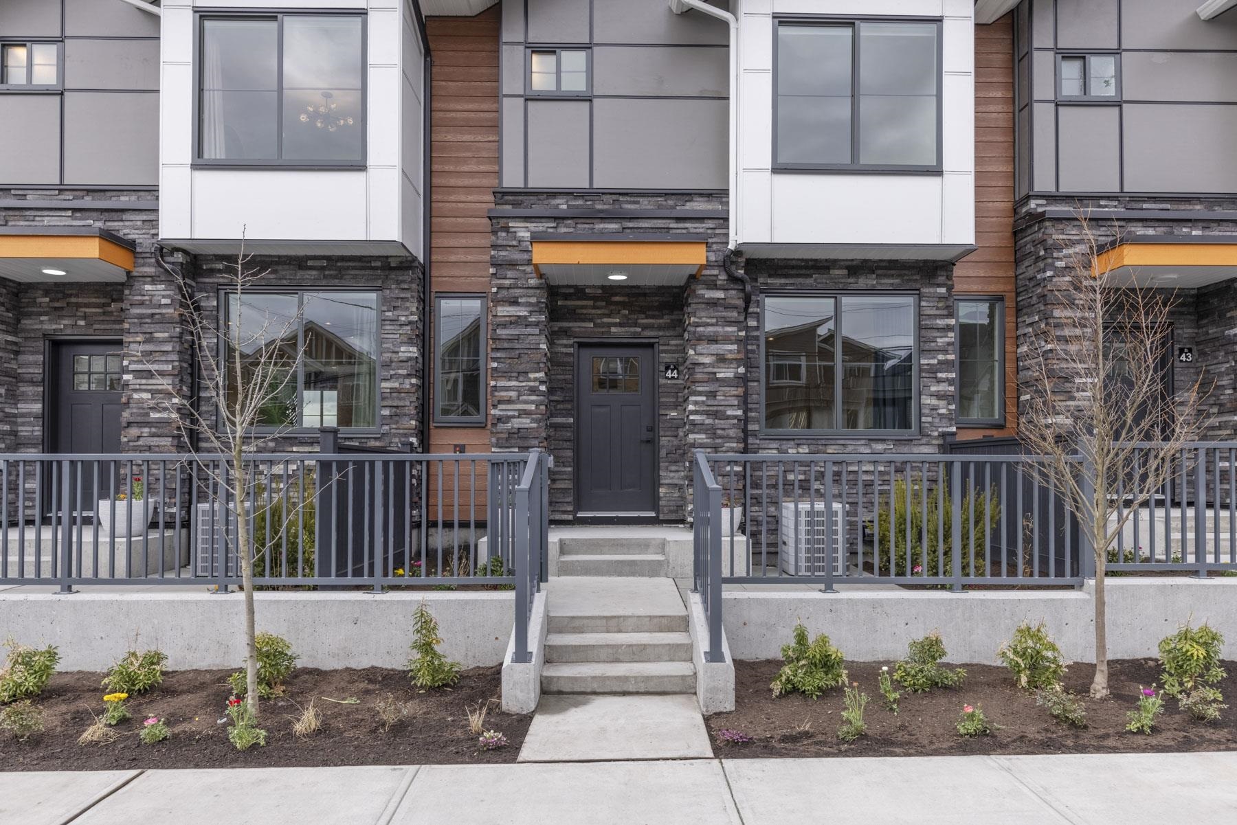 Additional image 4 of 37-6035 141 Street, Surrey, BC, V3X 2N2