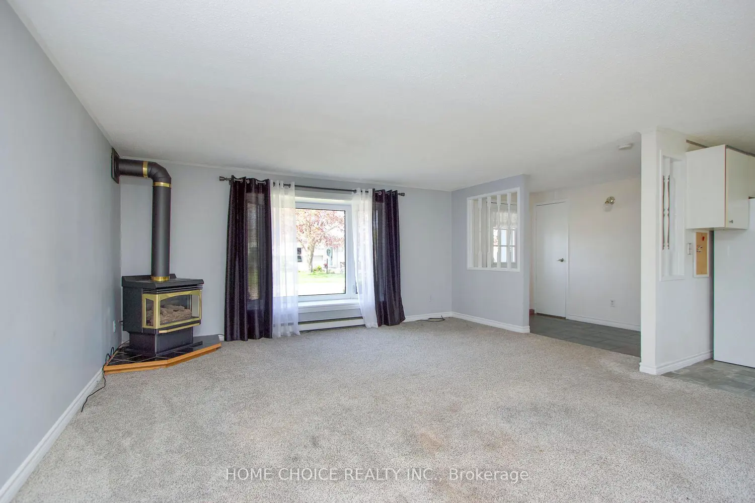 46 Fairway Drive photo 5