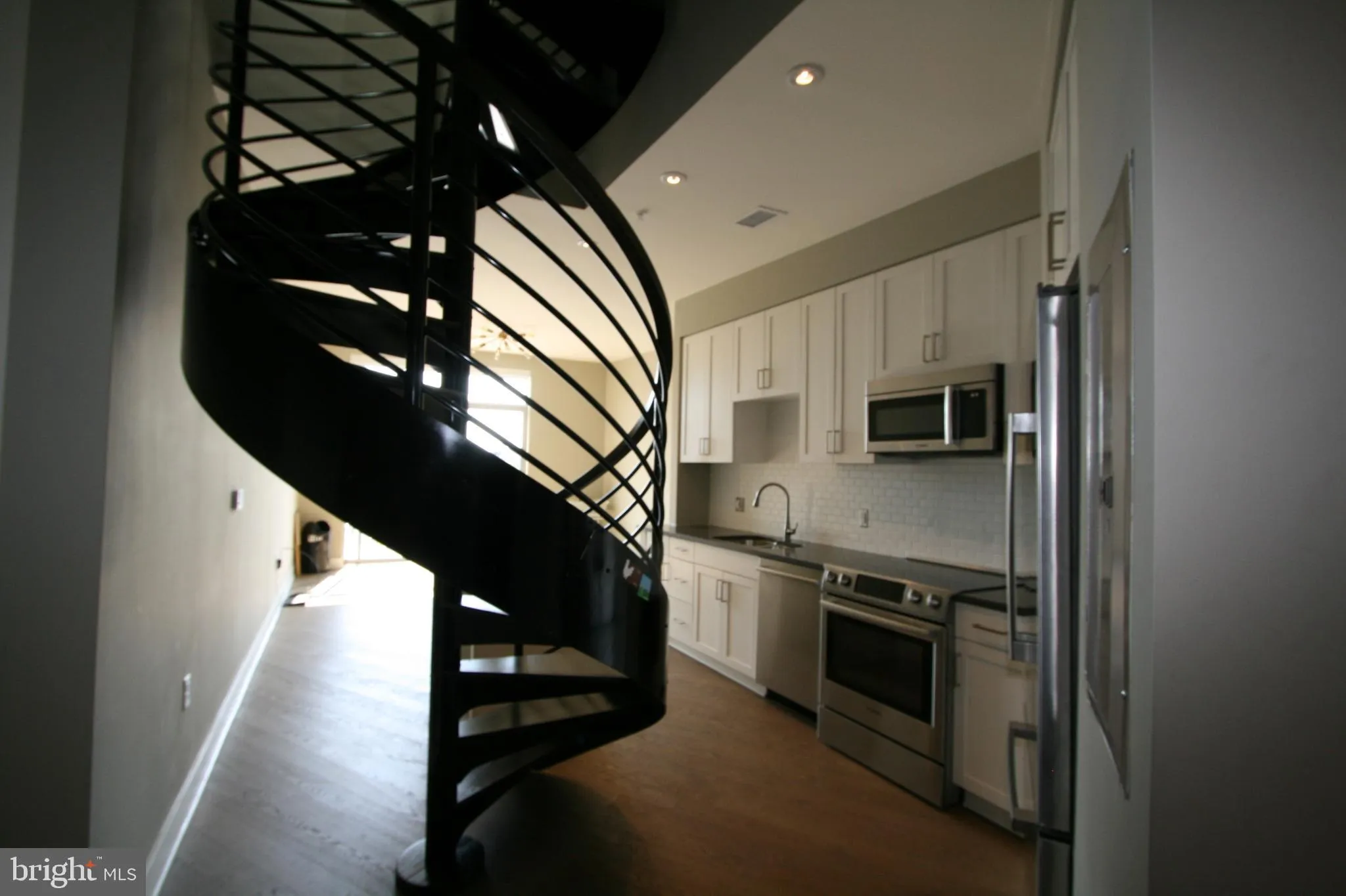Additional image 82 of 2550 17th Street NW Unit 612, Washington, DC 20009