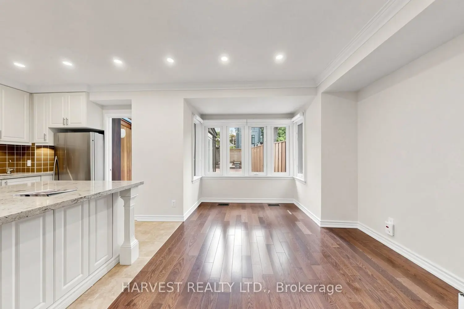 49 Chudleigh Avenue photo 5