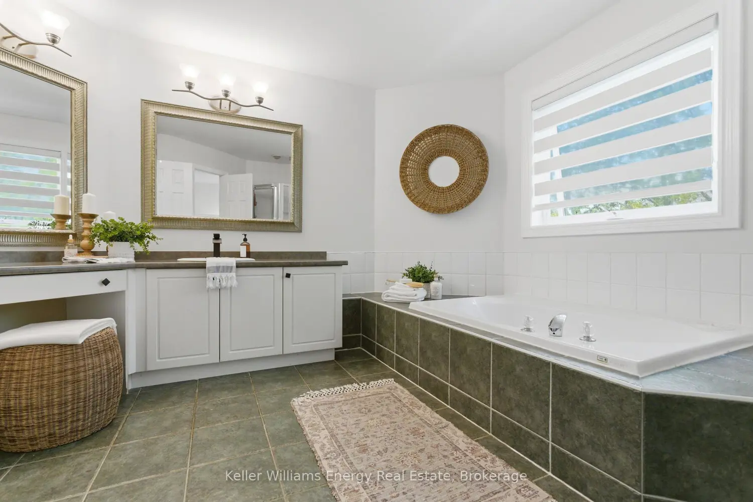 Additional image 10 of 2019 Erin Gate Boulevard