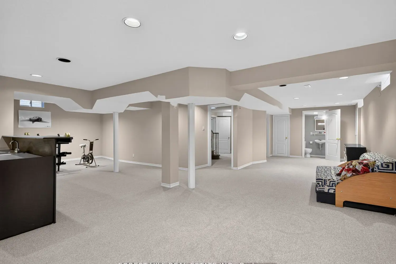 Additional image 16 of 43 Rockwood Crescent