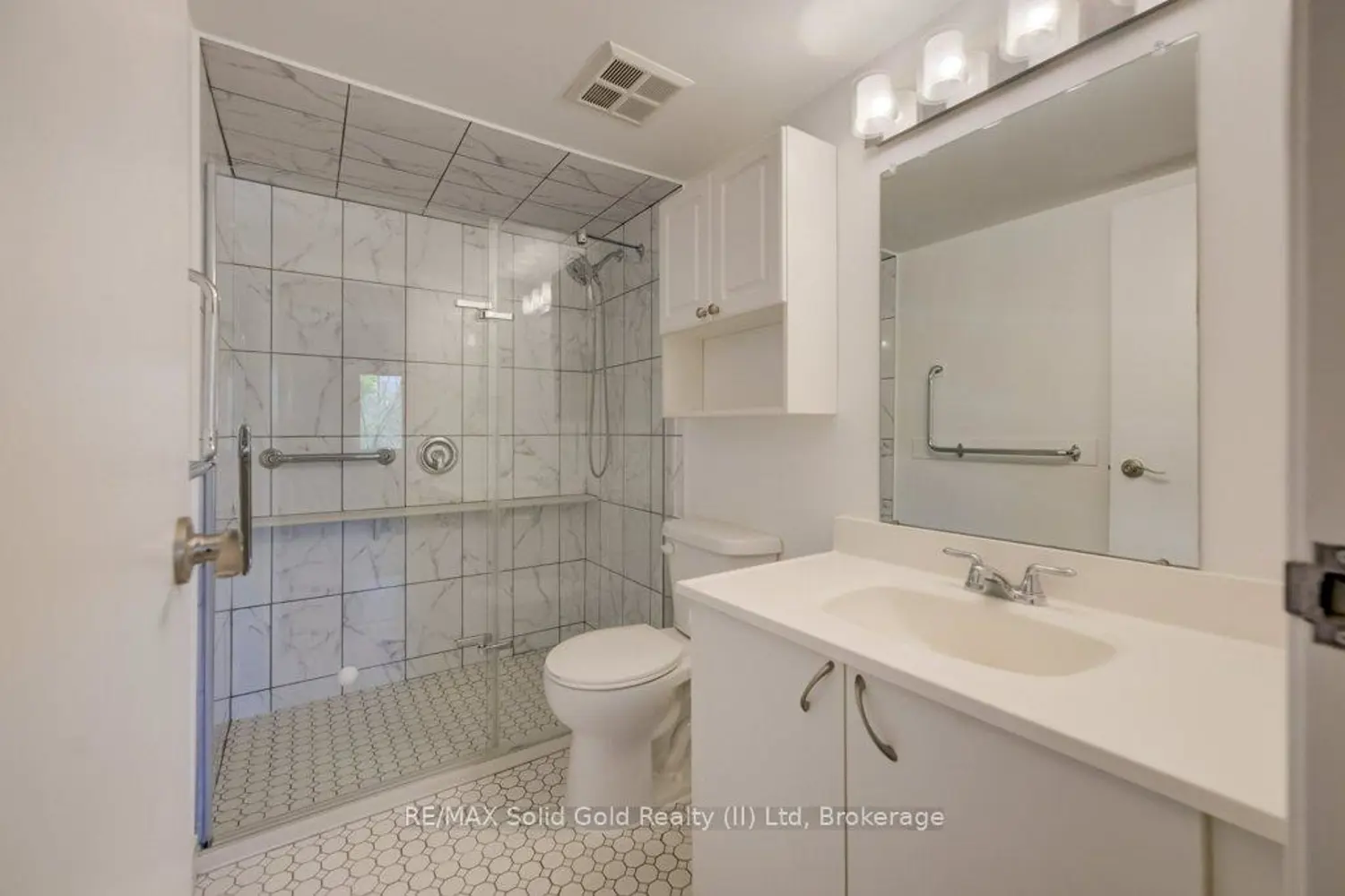Additional image 13 of 15 Hofstetter Avenue 221
