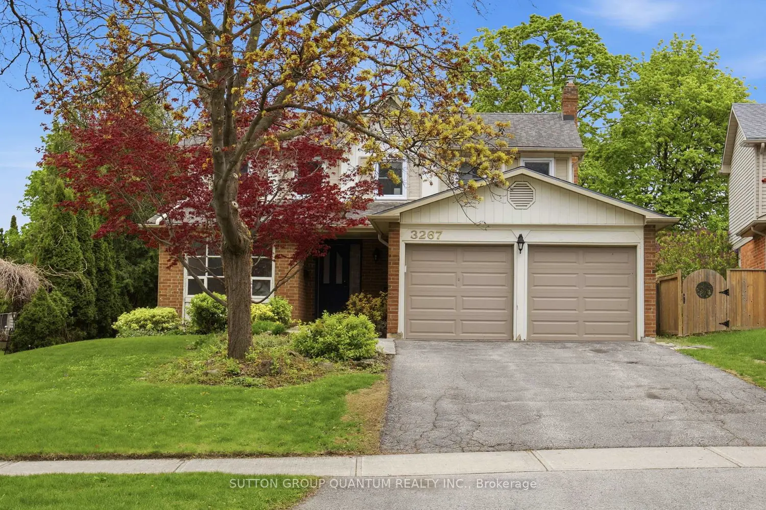 3267 Sir Johns Homestead