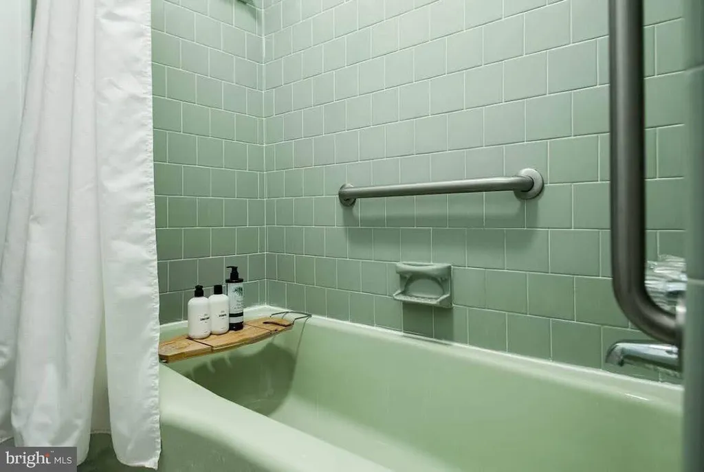 Additional image 17 of 565 23rd Place NE, Washington, DC 20002